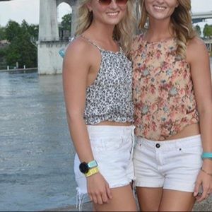 Brandy Melville floral crop top